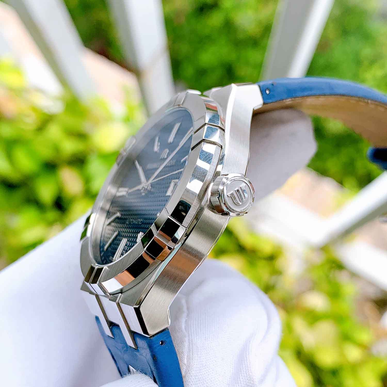 Maurice Lacroix Aikon Blue 42mm AI6008SS0014301 Used